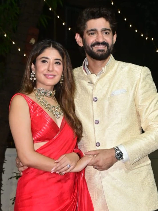 Kritika Kamra Gaurav Kapur 112412675 3x4 1